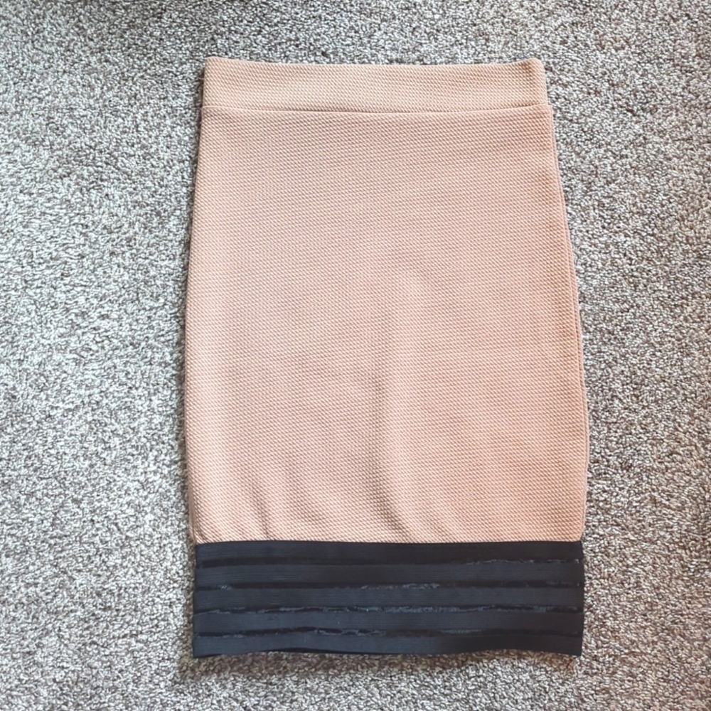 Women's pencil skirt
